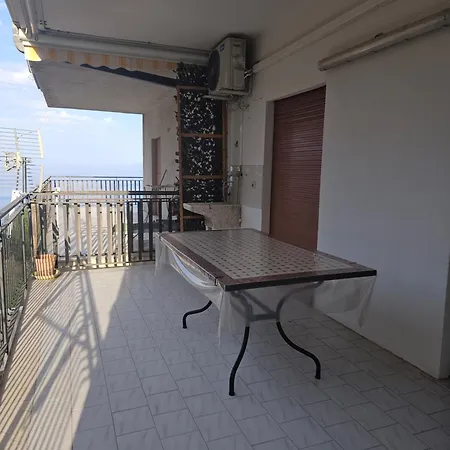 Don Marcello Lejlighed Letojanni